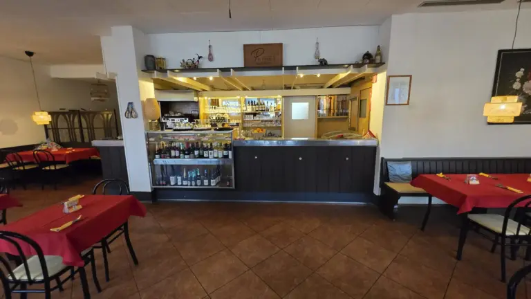 Pia y Pablo – Spanisches Restaurant in München, Gastraum